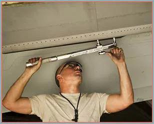 Coconut Grove Golden Garage Door Repair Service Coconut Grove, FL 786-288-0809 Coconut Grove Golden Garage Door Repair Service Coconut Grove, FL 786-288-0809 - 10-install-cont